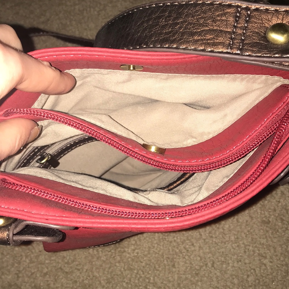 Handbag - Picture 2 of 2